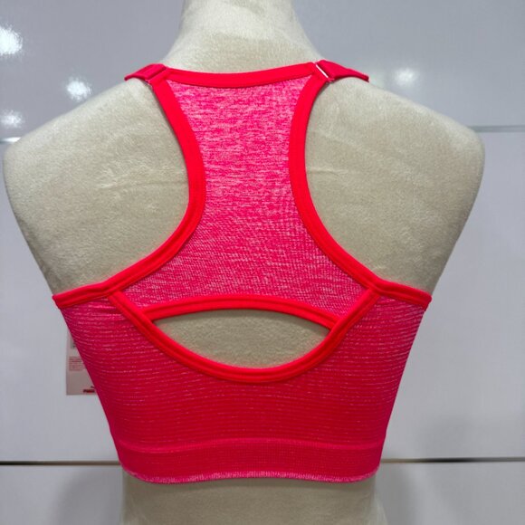 PUMA Women's Seamless Sports Bra with Removable Cups, NEW,  Size L - Picture 2 of 9